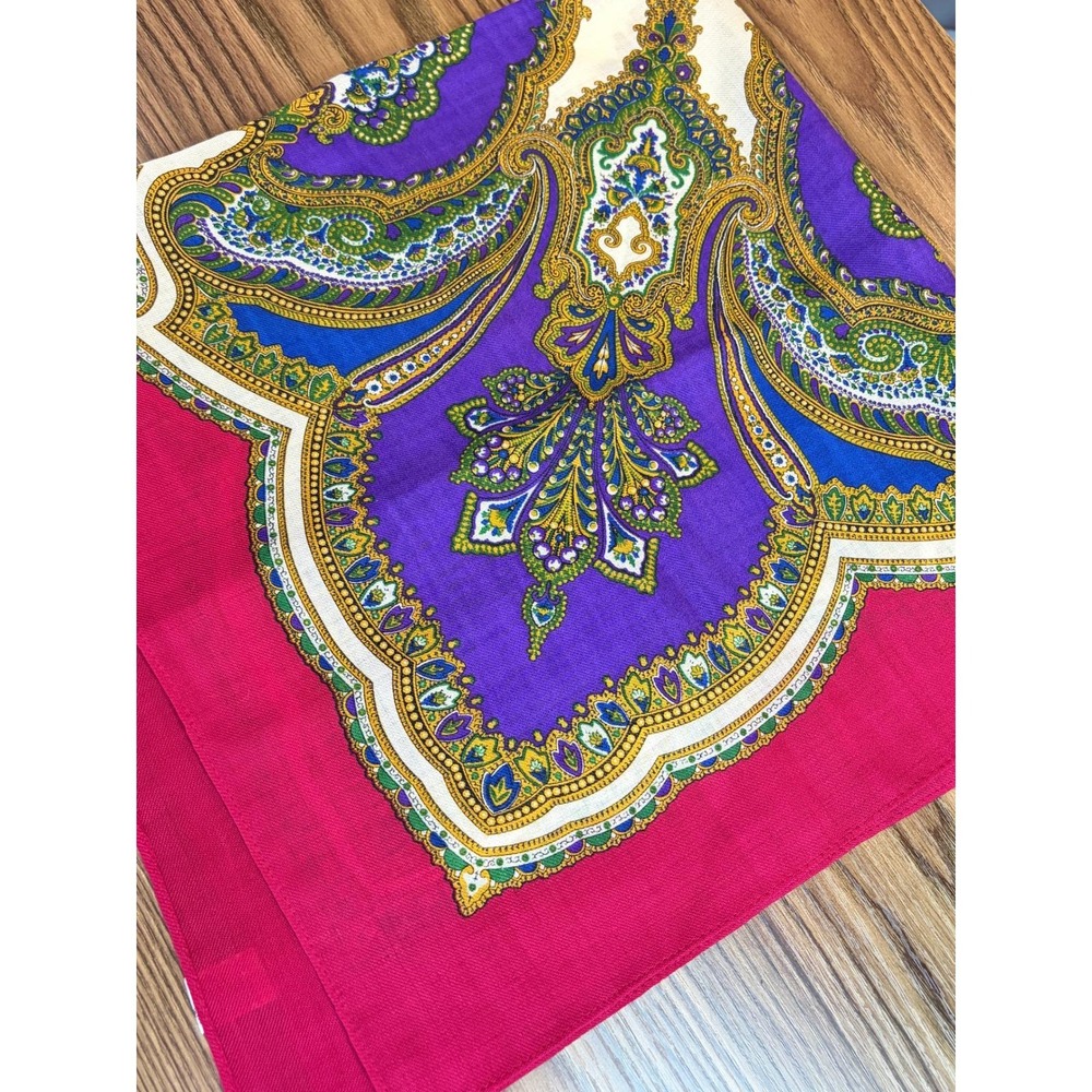 Vintage Club 7 Echo Red Purple Paisley Lambswool Square‎ Scarf